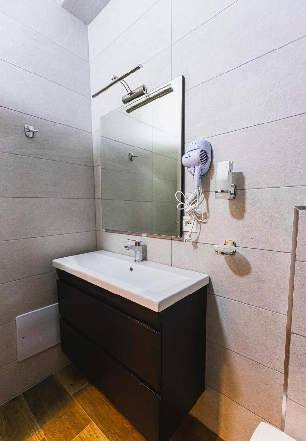 Olivar Tirana Hotel Selitë e Vogël